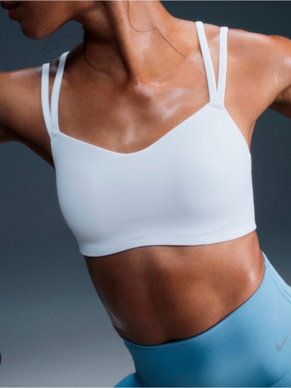 Nike Zenvy Strappy Light-Support Padded Sports Bra - L